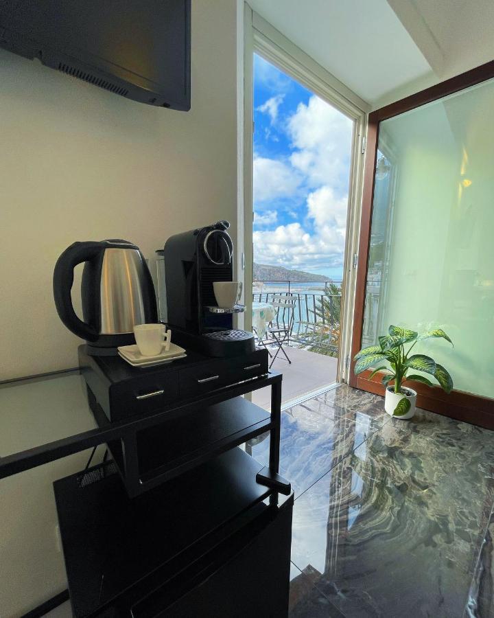 Suite Altamarea "Sea View Studios" Castellammare del Golfo Eksteriør billede