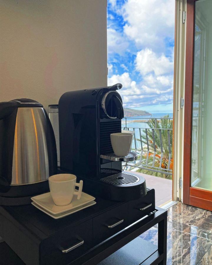 Suite Altamarea "Sea View Studios" Castellammare del Golfo Eksteriør billede
