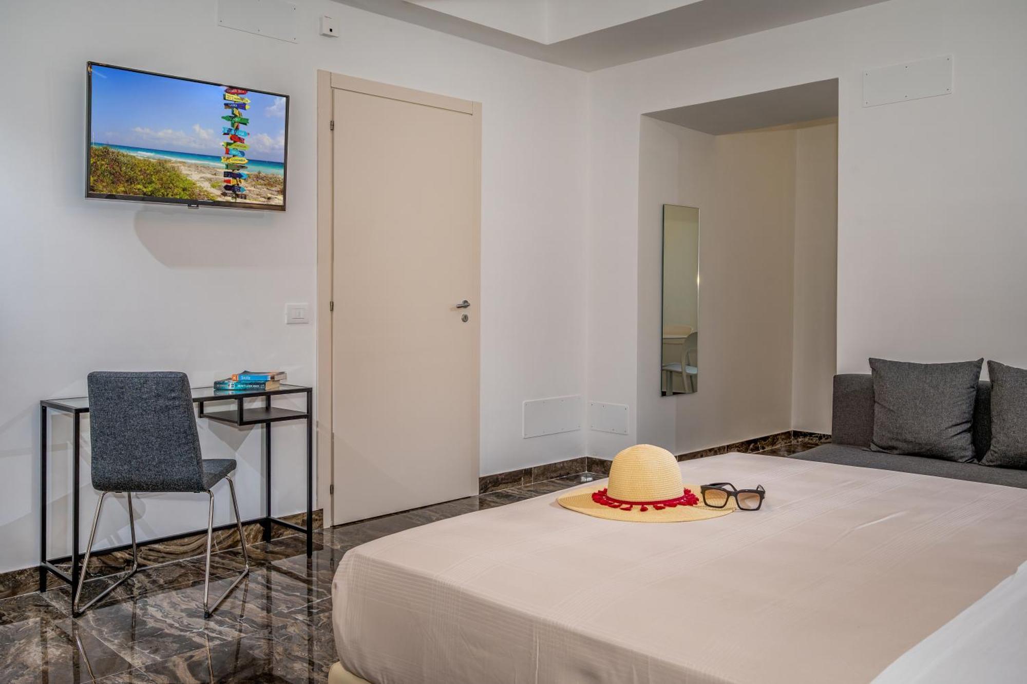 Suite Altamarea "Sea View Studios" Castellammare del Golfo Eksteriør billede